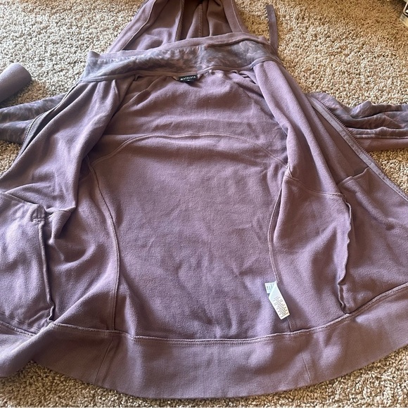 ATHLETA Triumph Printed Hoodie Smoked Almond Brown Purple {NN43} - Picture 12 of 12
